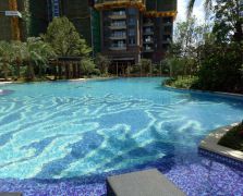 室內(nèi)外泳池